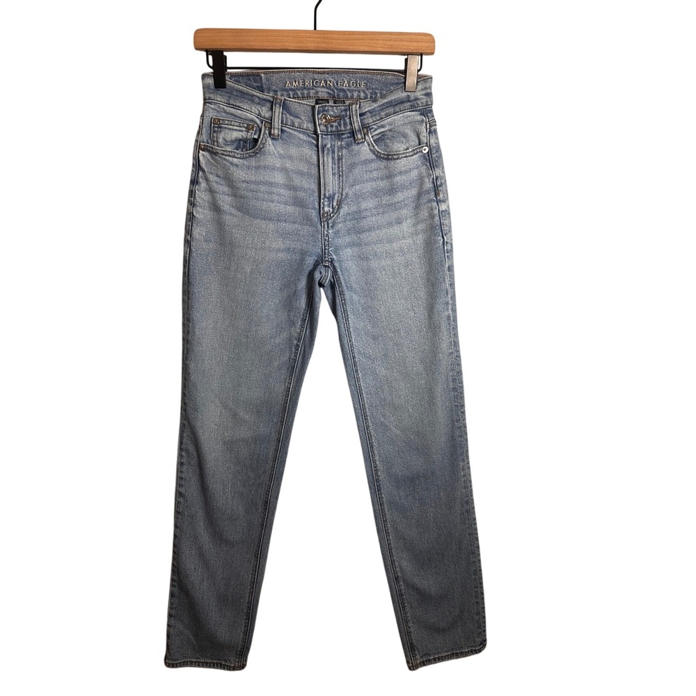 American Eagle Super High-Rise Straight Light Wash Blue Denim Jeans Women 00 Reg